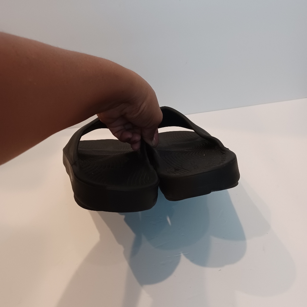 OOFOS SANDALS M13-W15 - Picture 6 of 8